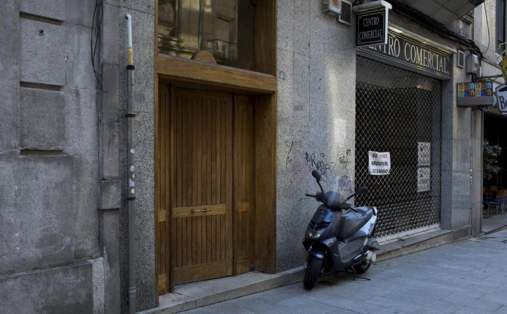 Residencia Molares 5 Apartment Vigo Exterior photo