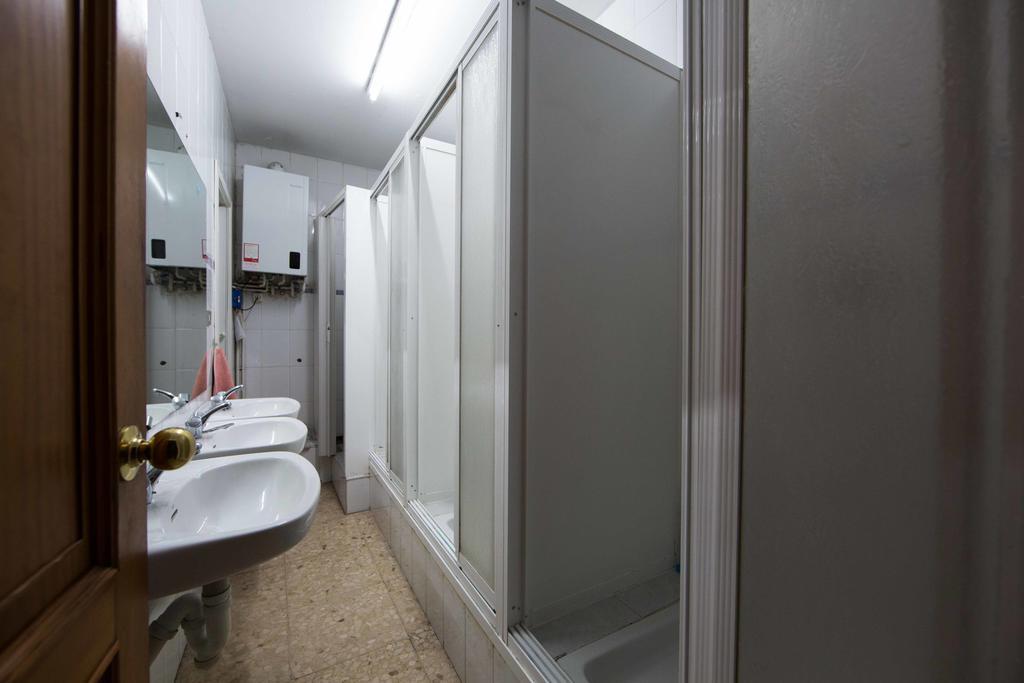 Residencia Molares 5 Apartment Vigo Exterior photo
